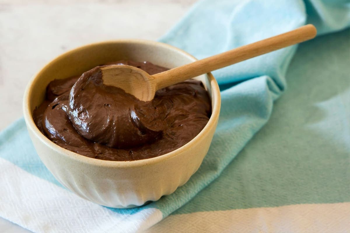 Vegan chocolademousse met kikkererwtenvocht