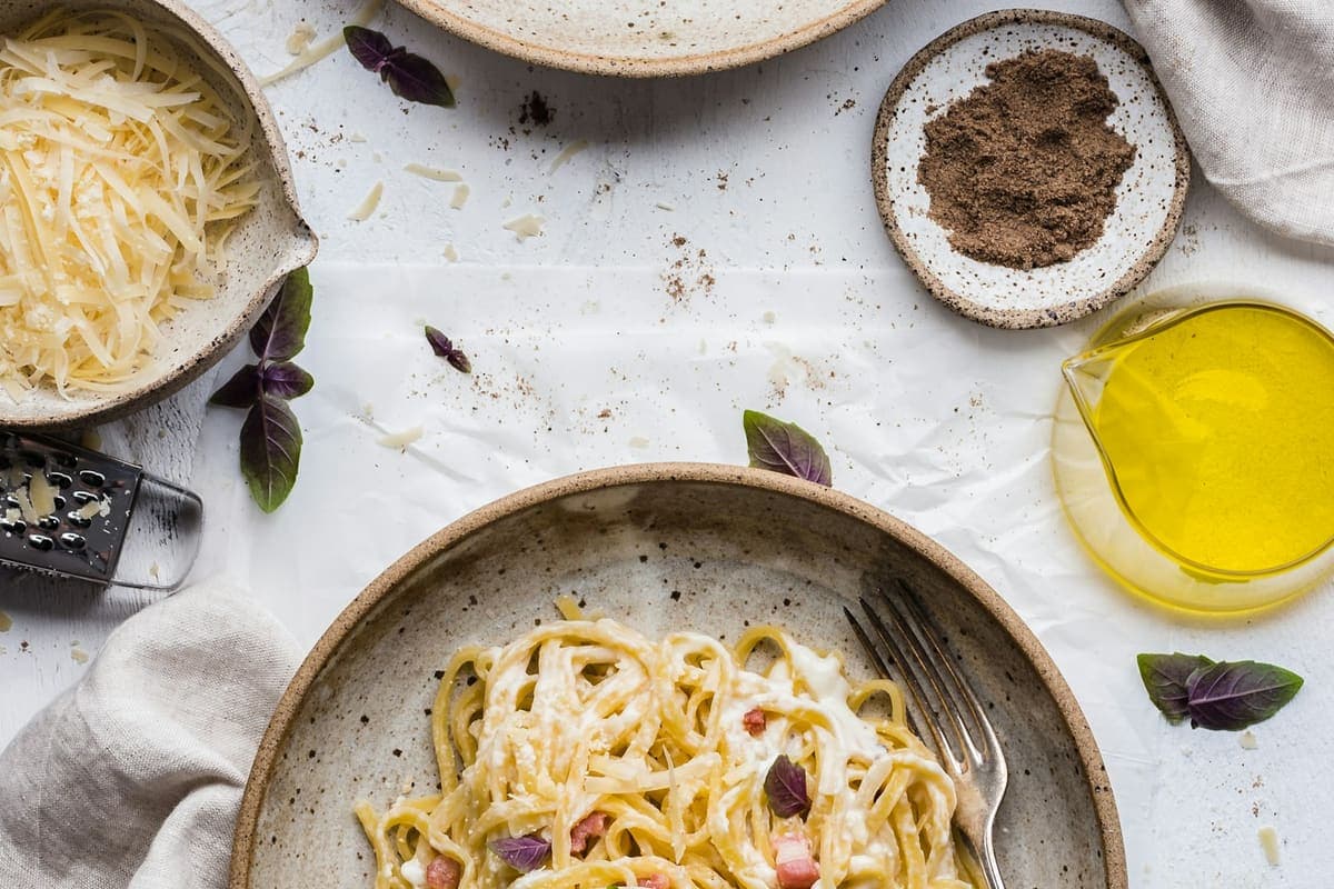 Vegan pasta carbonara